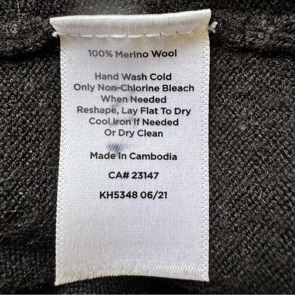 Talbots Sweater 100% Merino Wool Black Long Sleeve Shirt Top Soft Sz XL - Picture 4 of 15